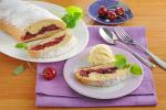 Kartoffelstrudel mit kirschen